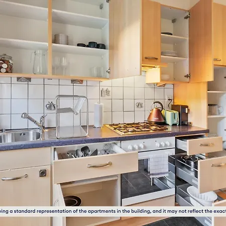 In The Heart Of Oerlikon Apartment *