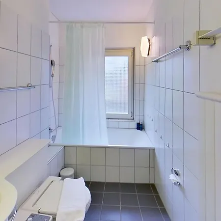 Appartement In The Heart Of Oerlikon *