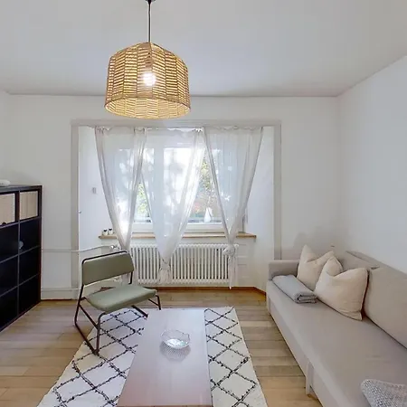 In The Heart Of Oerlikon Apartment *