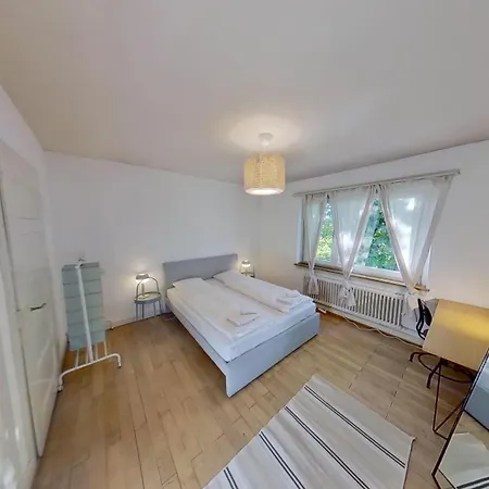 Apartment In The Heart Of Oerlikon Zurich